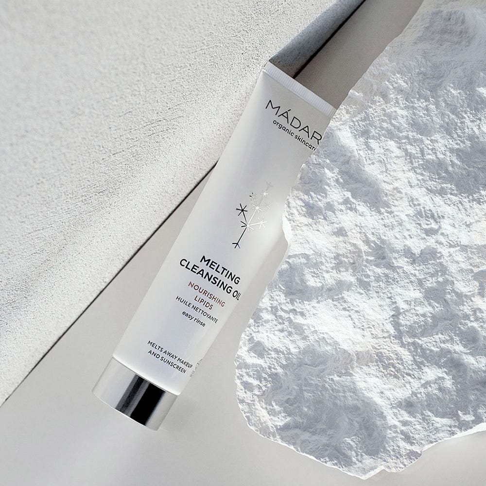 MÁDARA Melting Cleansing Oil 100 ml 