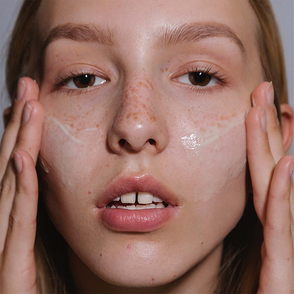 MÁDARA  Acne Hydra Derm Fluid 40 ml
