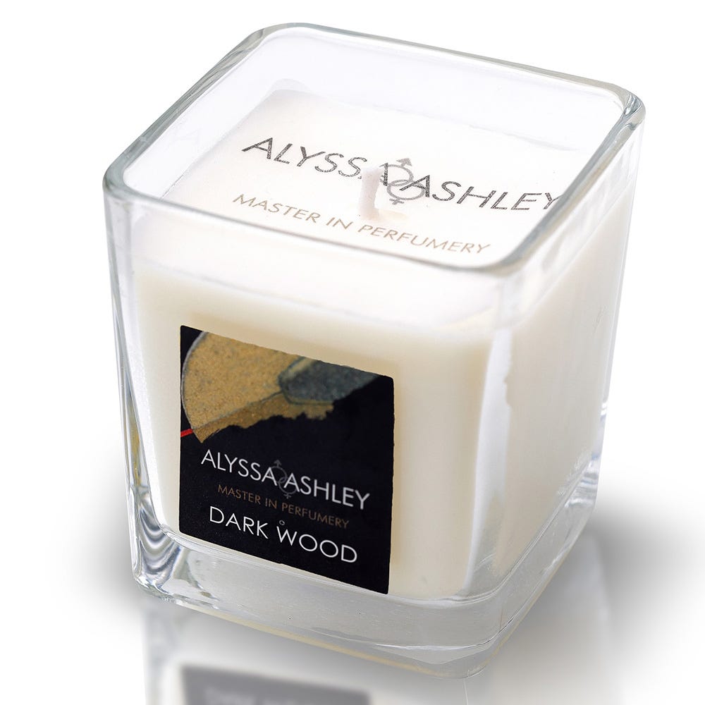ALYSSA ASHLEY Dark Wood Candle 145 g