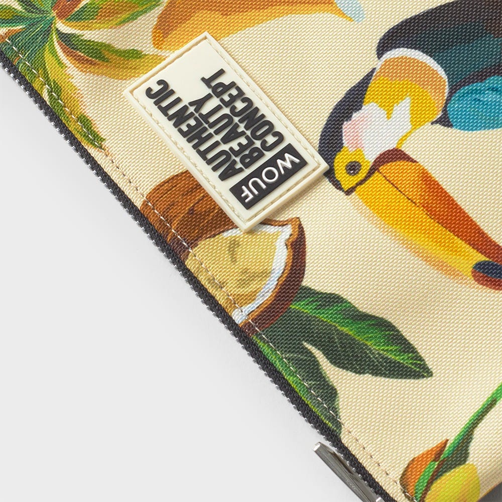 Authentic Beauty Concept Summer WOUF Beauty Bag