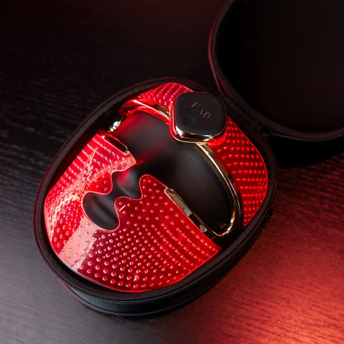 FAQ Swiss 202 Smart Silicone LED Face Mask