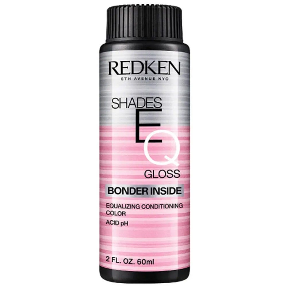 12135827-Farbe-06T