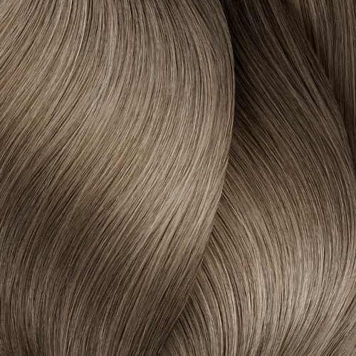 12136582-Farbe-8.11 Milkshake Hellblond Tiefes Asch