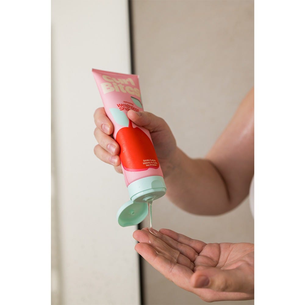 Curl Bites Refreshing Weightless Shampoo 250 ml