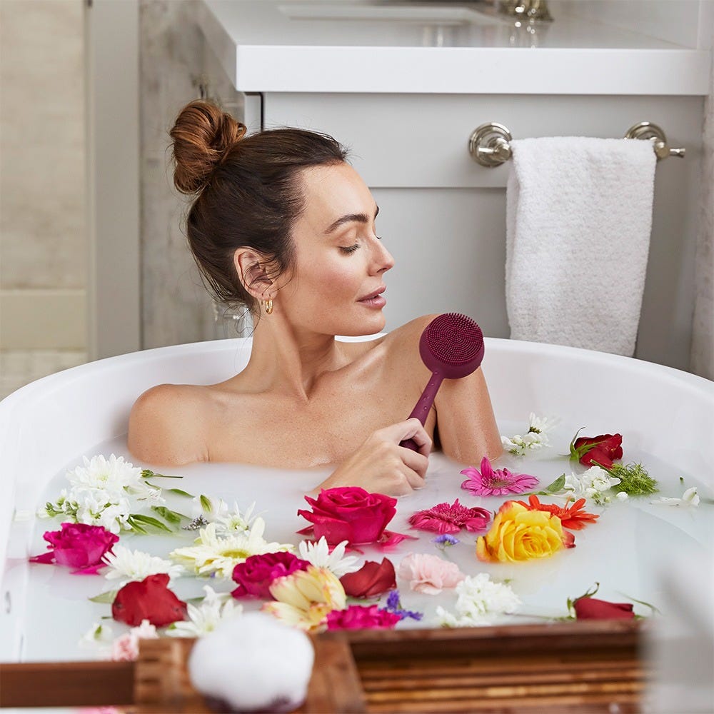 PMD Beauty  Clean Body Berry
