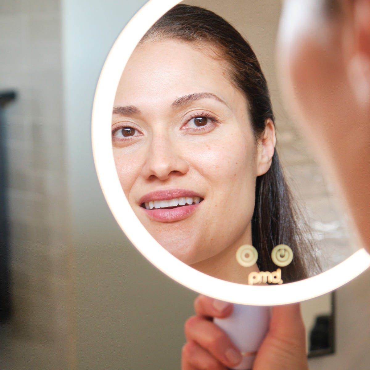 PMD Beauty Reflect Pro