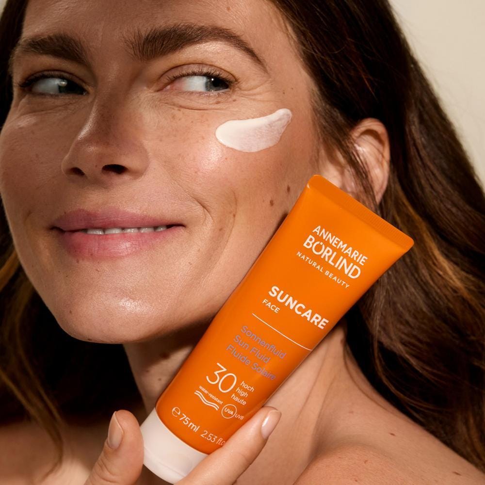 ANNEMARIE BÖRLIND SUNCARE FACE Sonnenfluid LSF30 75 ml