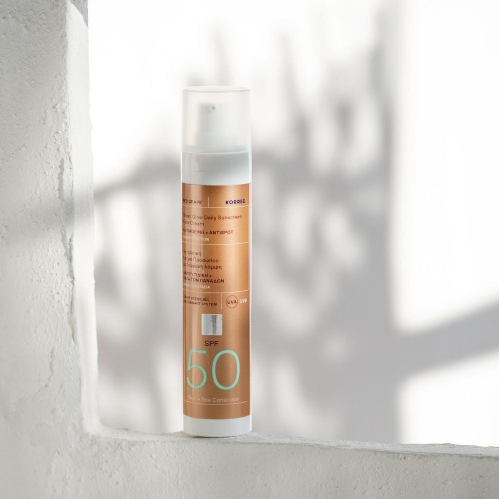 Korres RED GRAPE Sonnenschutz fürs Gesicht mit Glow-Effekt SPF 50 50 ml