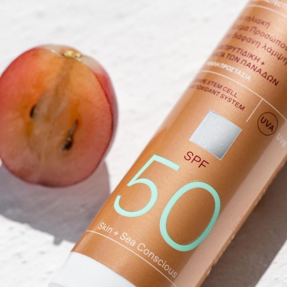 Korres RED GRAPE Sonnenschutz fürs Gesicht mit Glow-Effekt SPF 50 50 ml