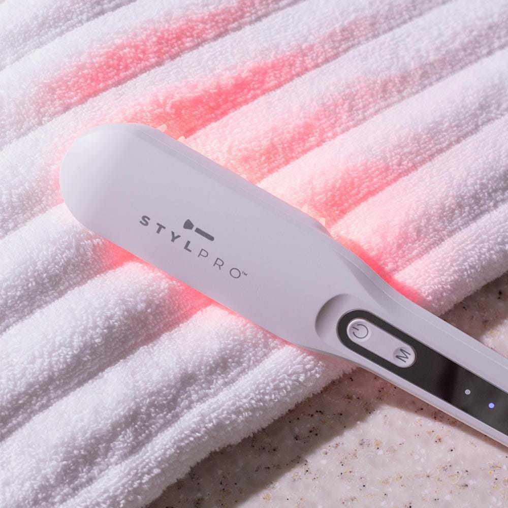 STYLPRO™ Root Renew Red Light Hairbrush 1 Stück