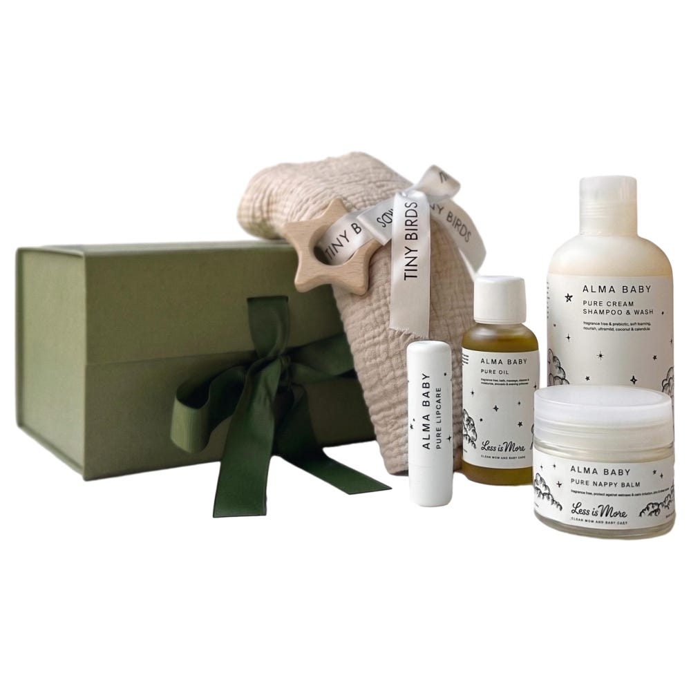 LESS IS MORE Alma Baby Box Newborn